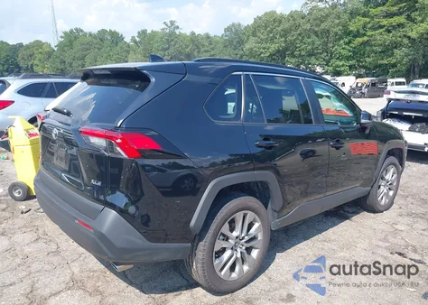 2023 Toyota Rav4 Xle Premium z USA, uszkodzony, nr VIN 2T3C1RFV0PC220425